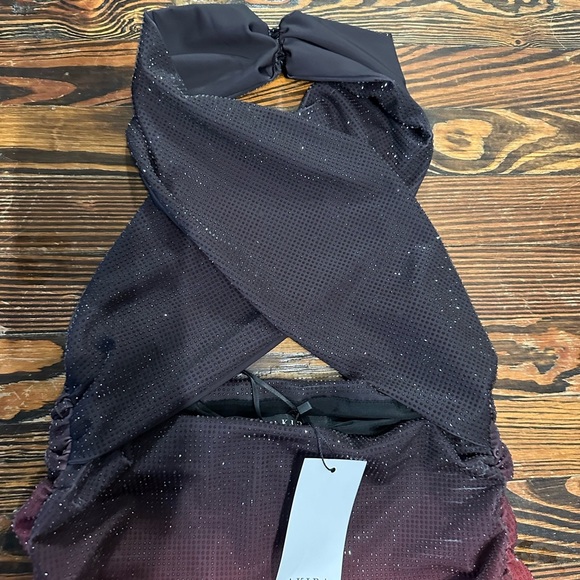 AKIRA NWT Black and Red ombré Ruched Halter Criss Cross front  Dress - Picture 3 of 5